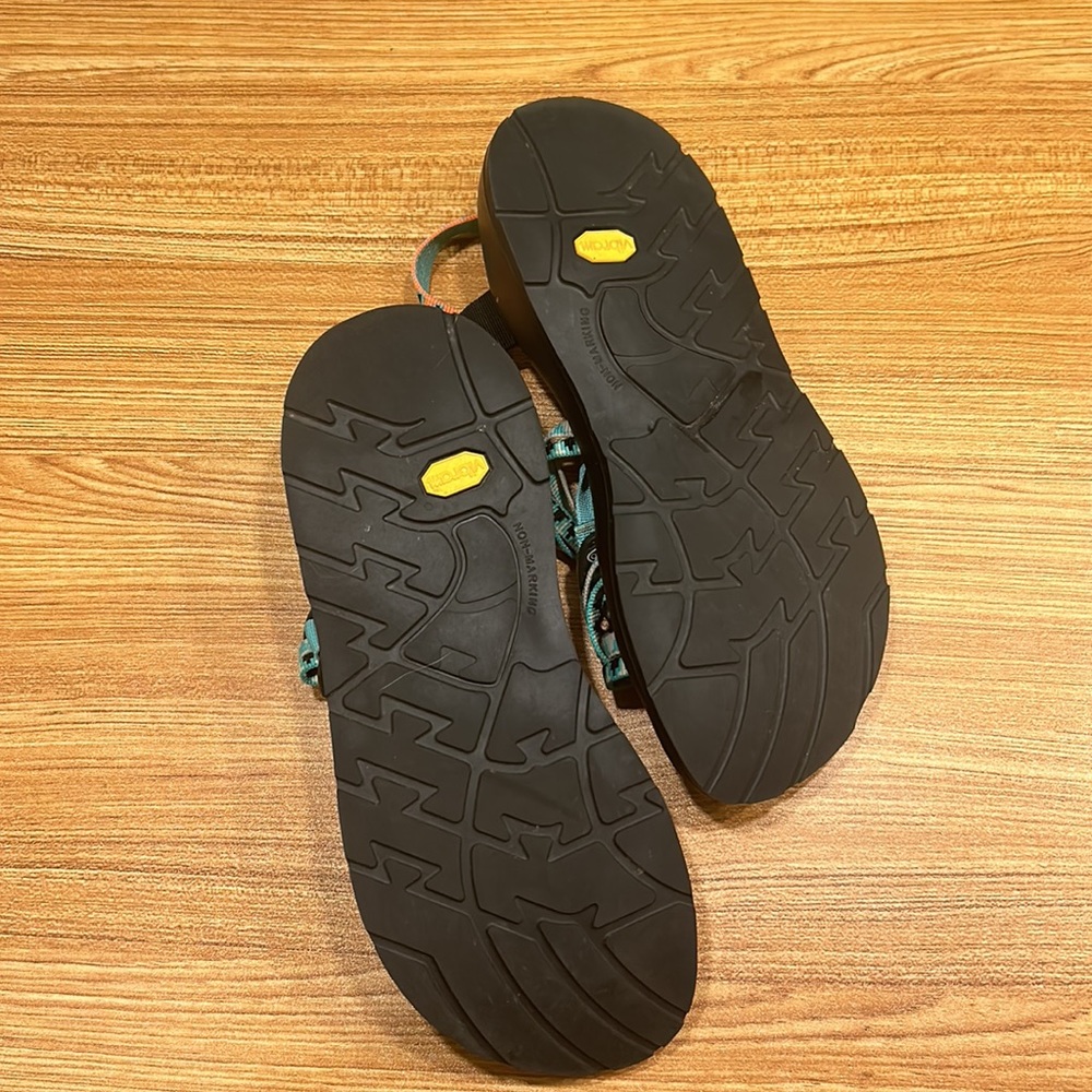 Chaco sandals - Picture 3 of 3